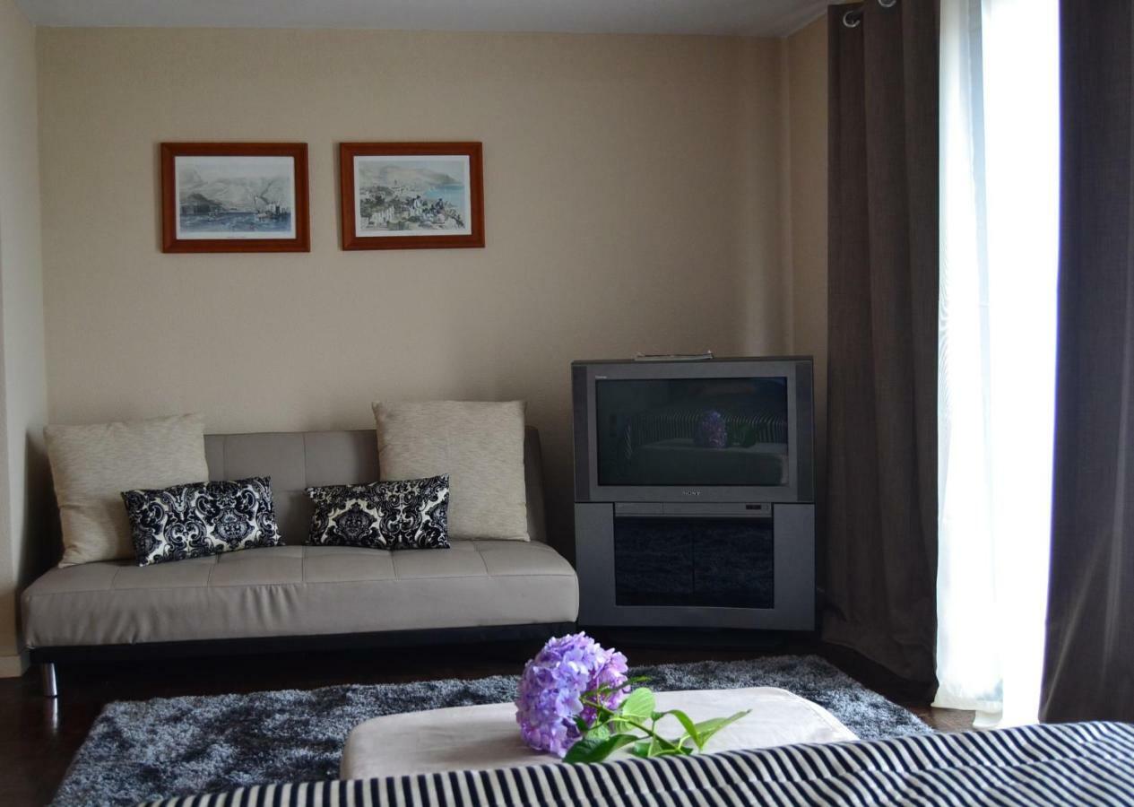 Holiday House 4 You Villa ฟุงชาล ภายนอก รูปภาพ